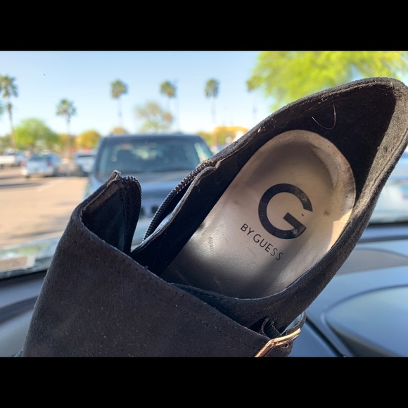 sexy G by Guess Studded Heels! - Picture 4 of 6